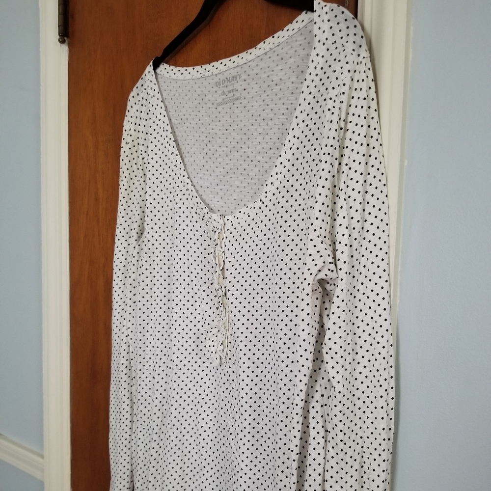 Top/Tee - Picture 3 of 5